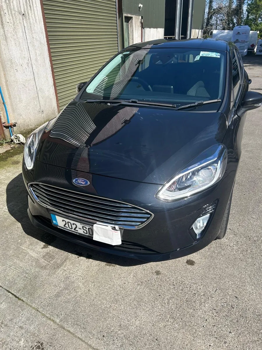 2020 Ford Fiesta - Image 2