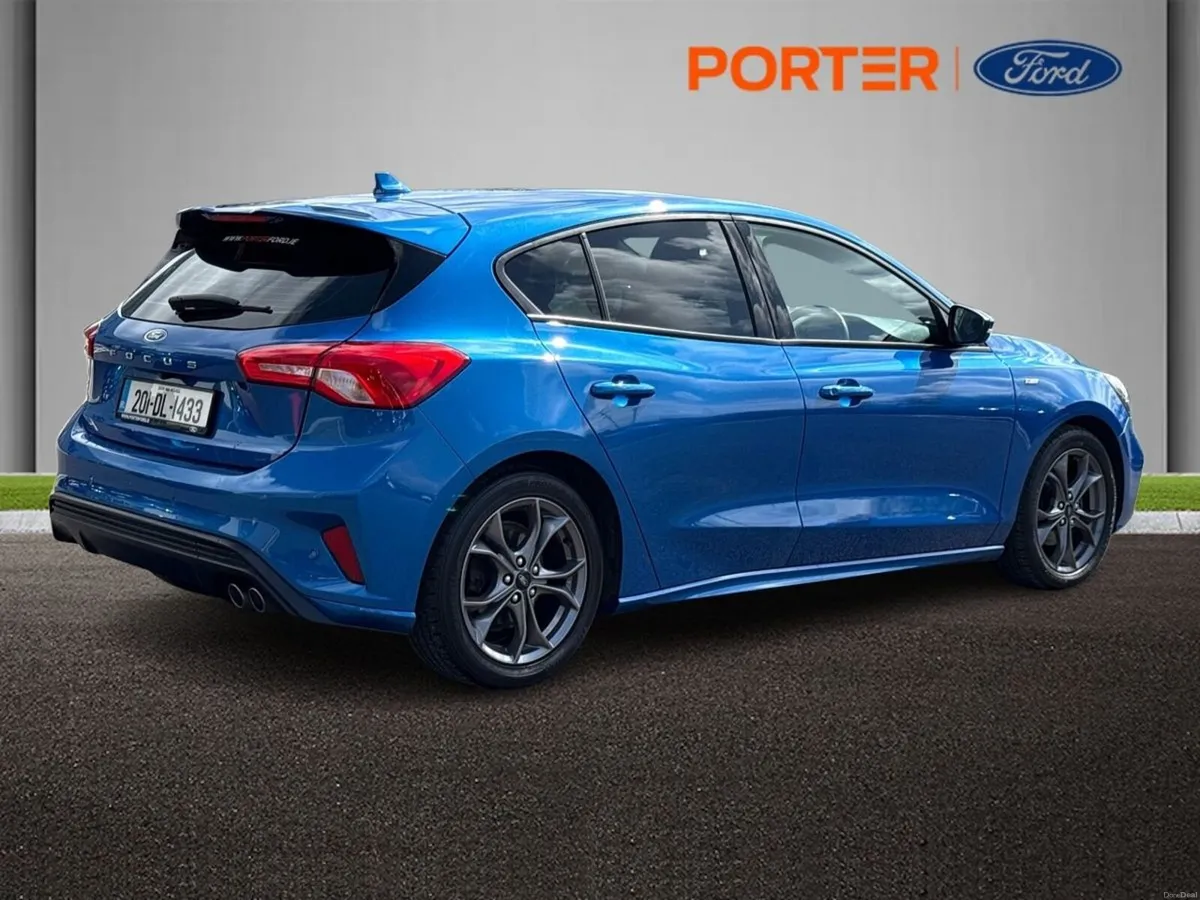 Ford Focus 1.5L TDCI 120PS ST-Line - Image 3