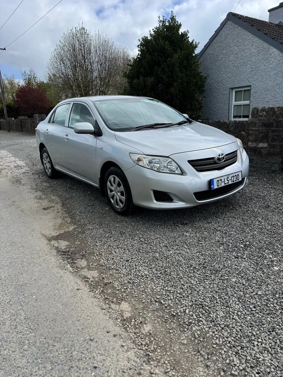Toyota Corolla - Image 1
