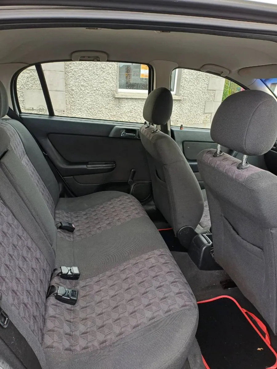 2002 Opel Astra 1.4 petrol manual - Image 1