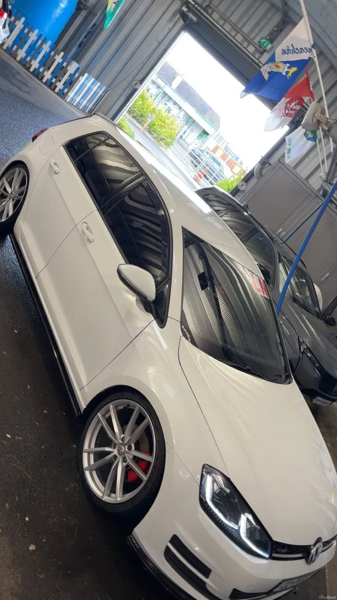 2013 mk7 Golf 1.6 TDI ❗️High Spec❗️ - Image 2