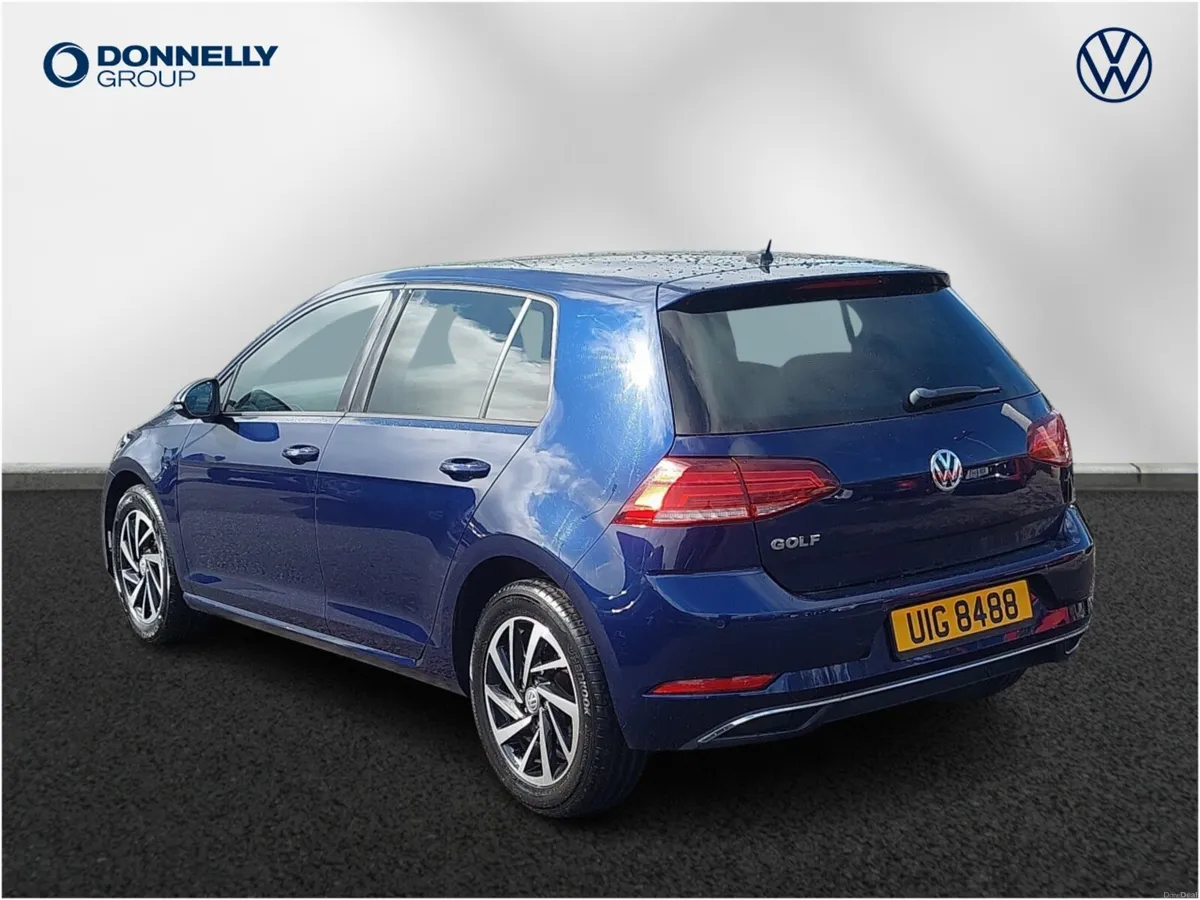 Volkswagen Golf Hatchback Match - Image 3
