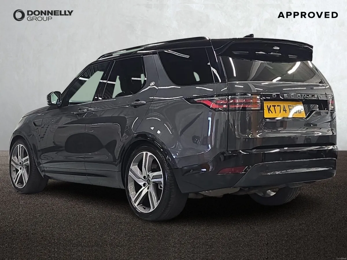 Land Rover Discovery Diesel Sw Dynamic HSE - Image 2