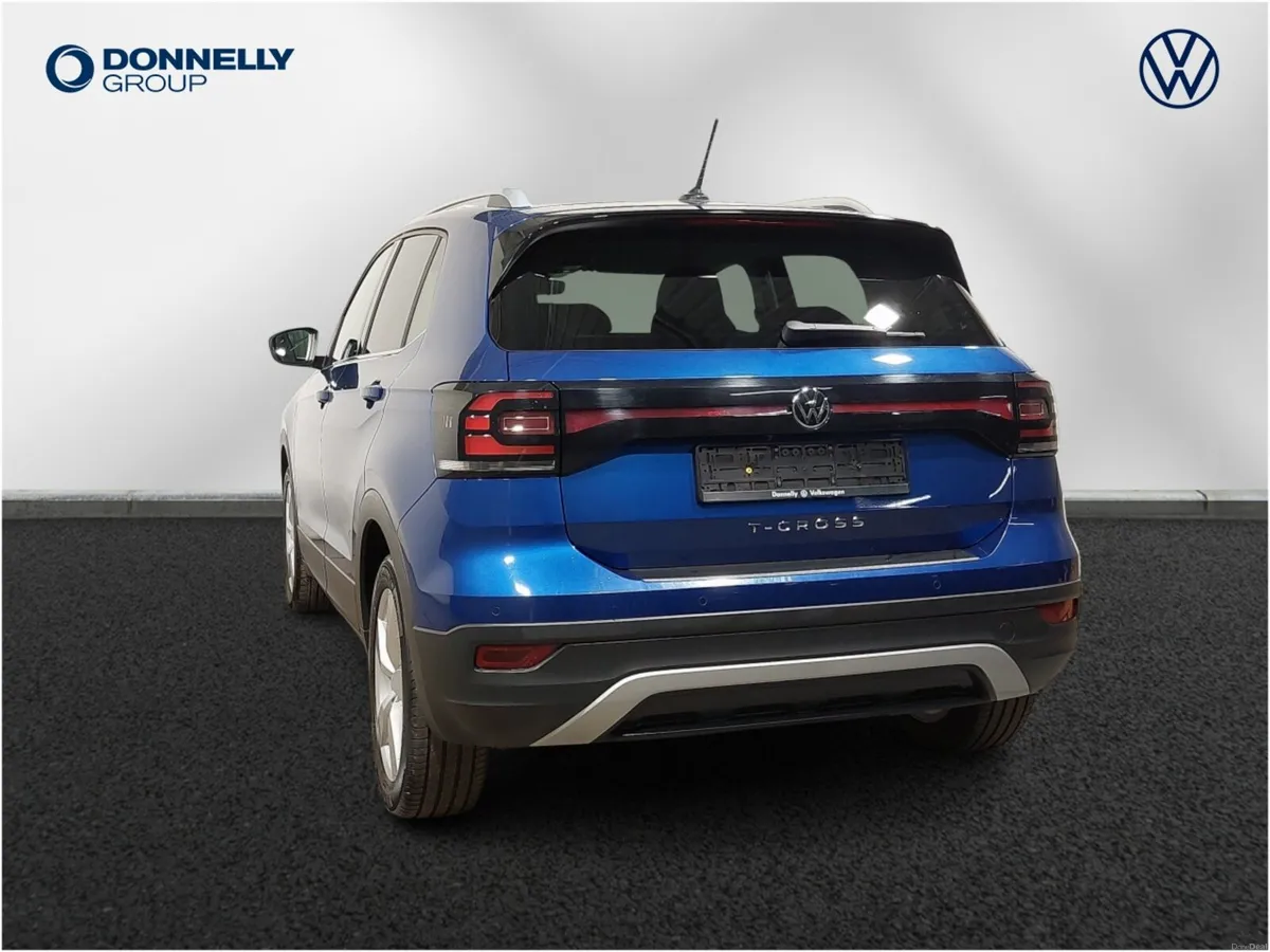 Volkswagen T-cross Estate SEL - Image 2
