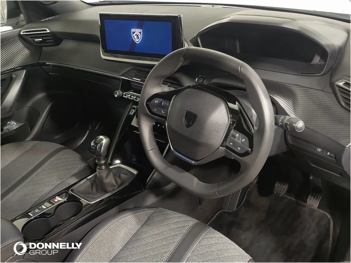 Peugeot 2008 Estate Allure - Image 4