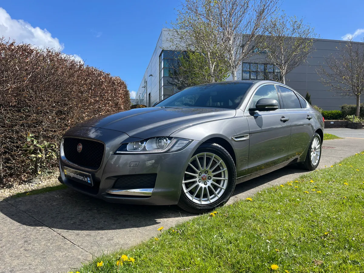 Jaguar XF 2017 2.0 D Automatic - Image 4