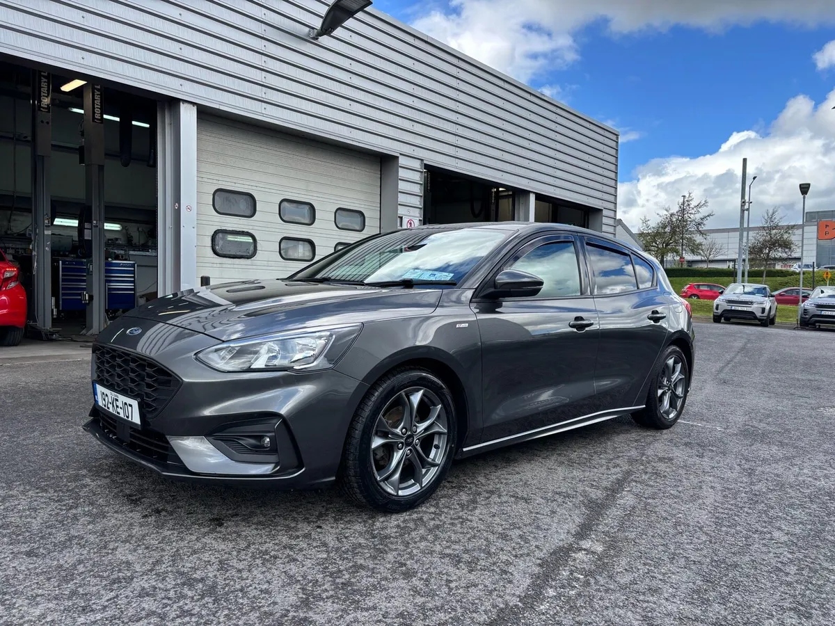 Ford focus St Line 1.0 125ps - Image 2
