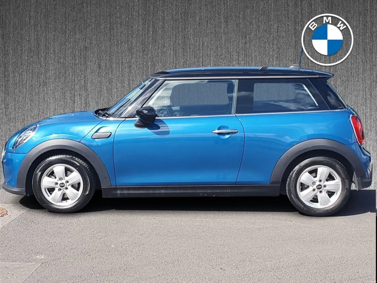 Mini Cooper 3-Door Cooper Classic - Image 4