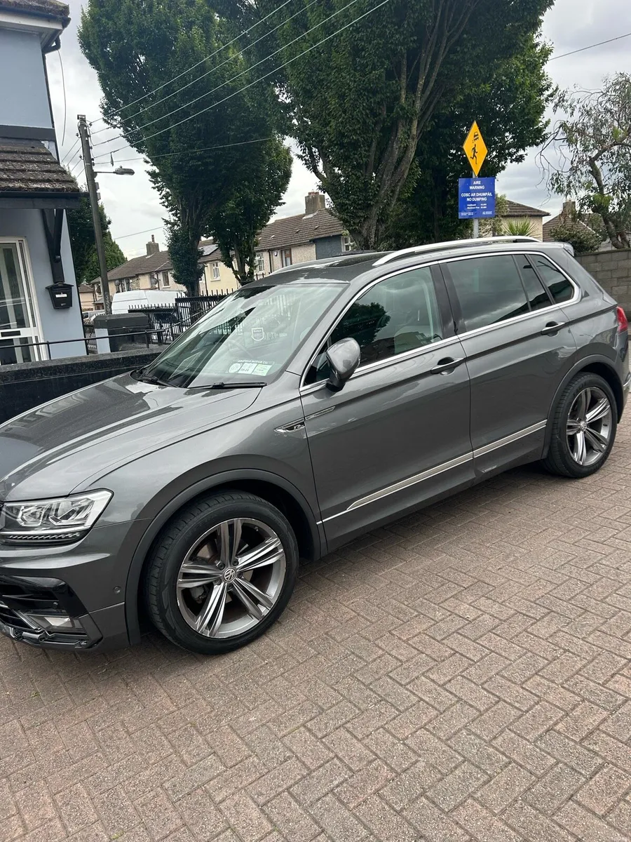 VW TIGUAN - Image 2
