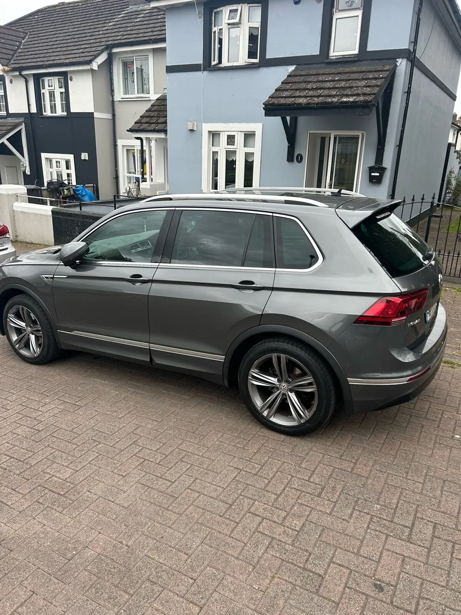 VW TIGUAN - Image 4