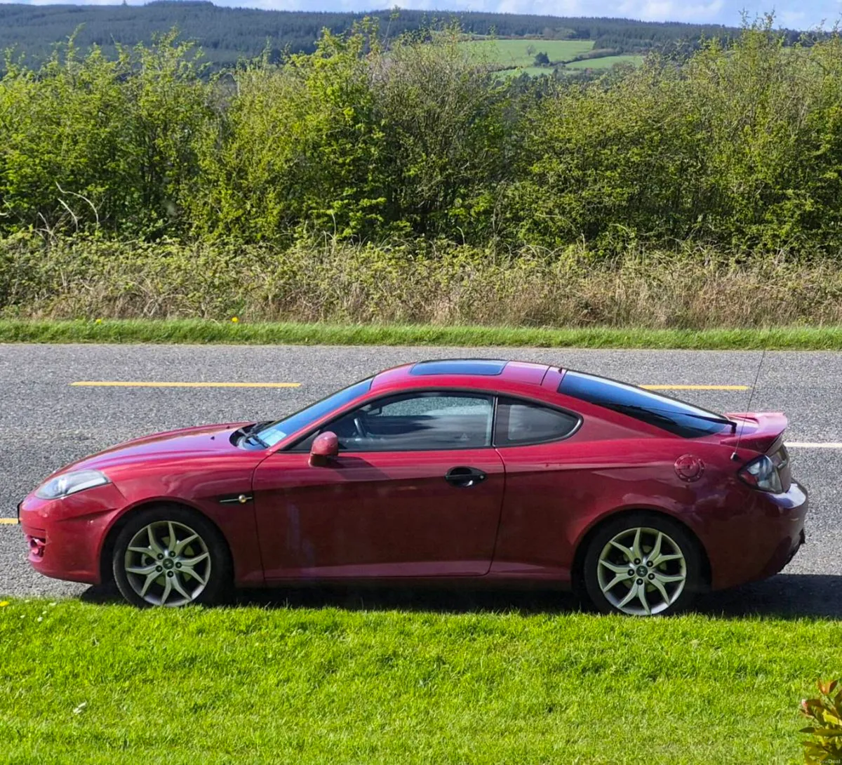 Hyundai Coupe 2.0 – Automatic | High Spec. - Image 1