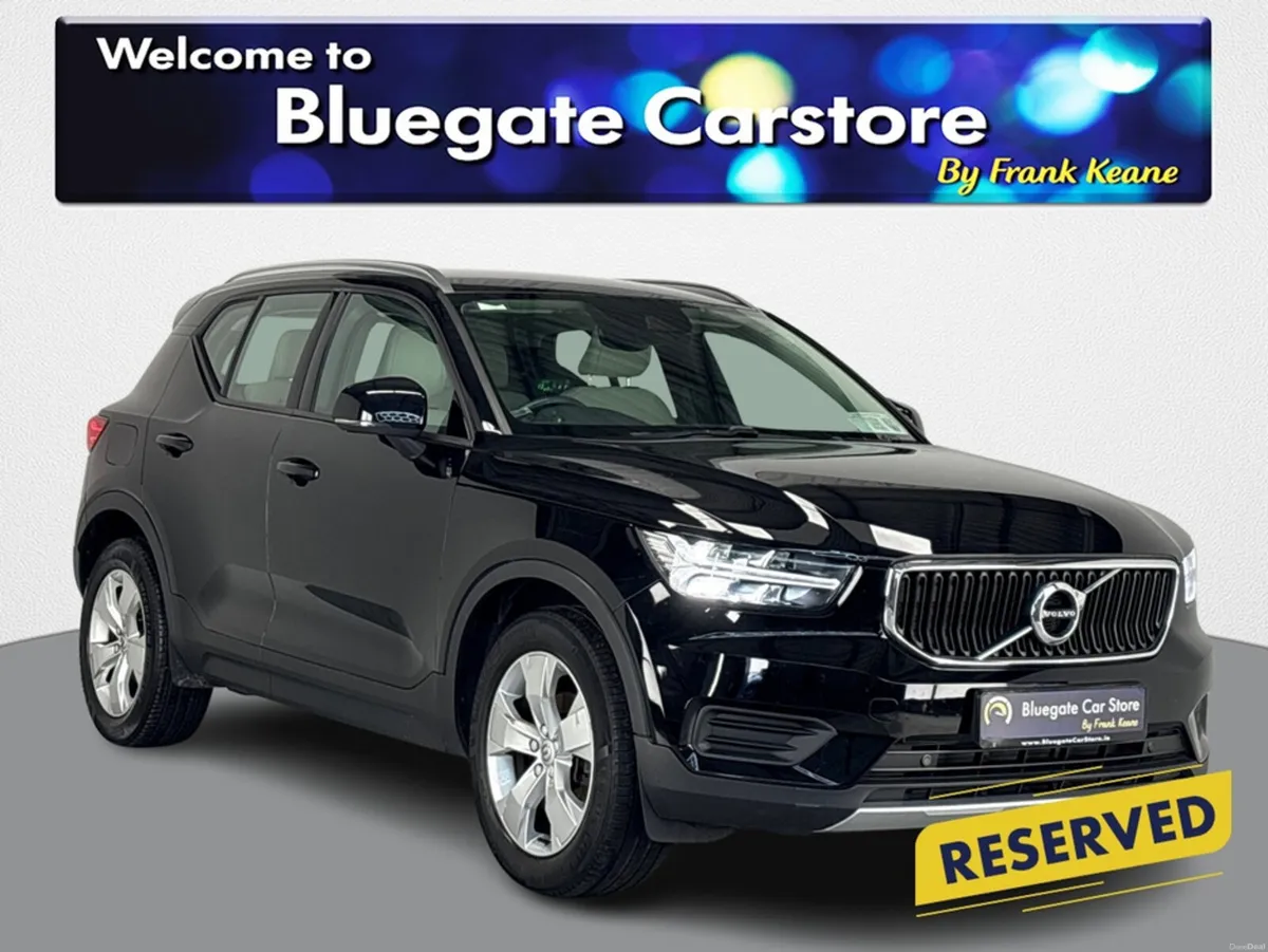 Volvo XC40 T3 MOMENTUM**CREAM LEATHER INTERIOR**HA - Image 1