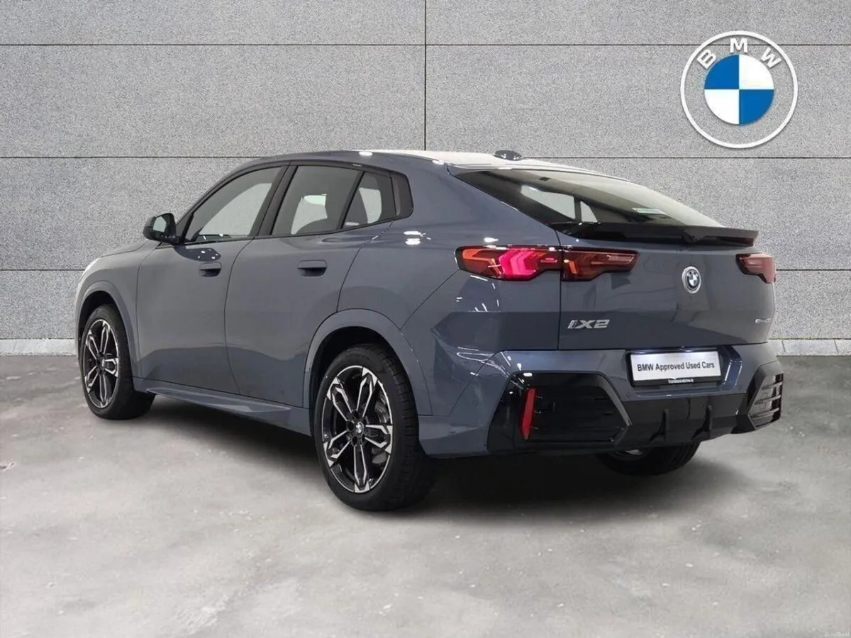 BMW iX2 eDrive20 M Sport - Image 2