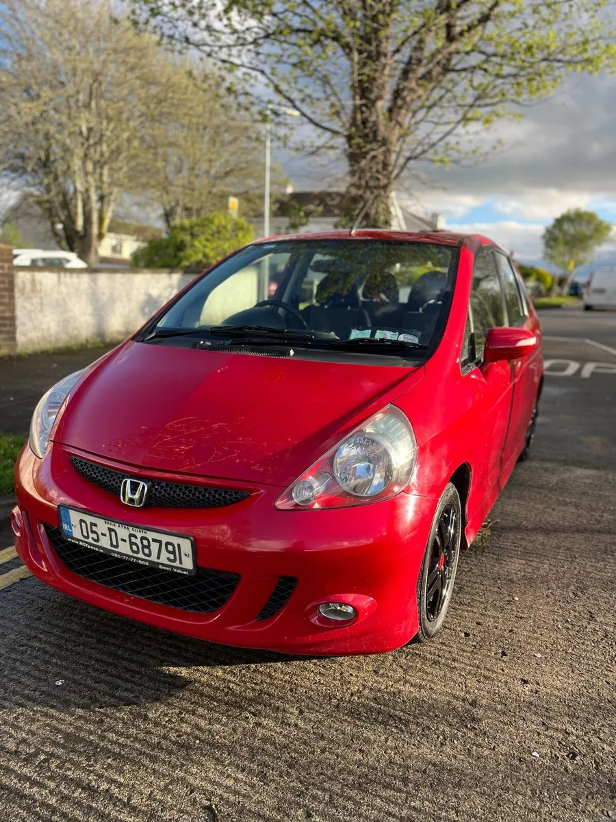 🚗 Honda Jazz Automatic 2005 for Sale 🚗✨ - Image 1
