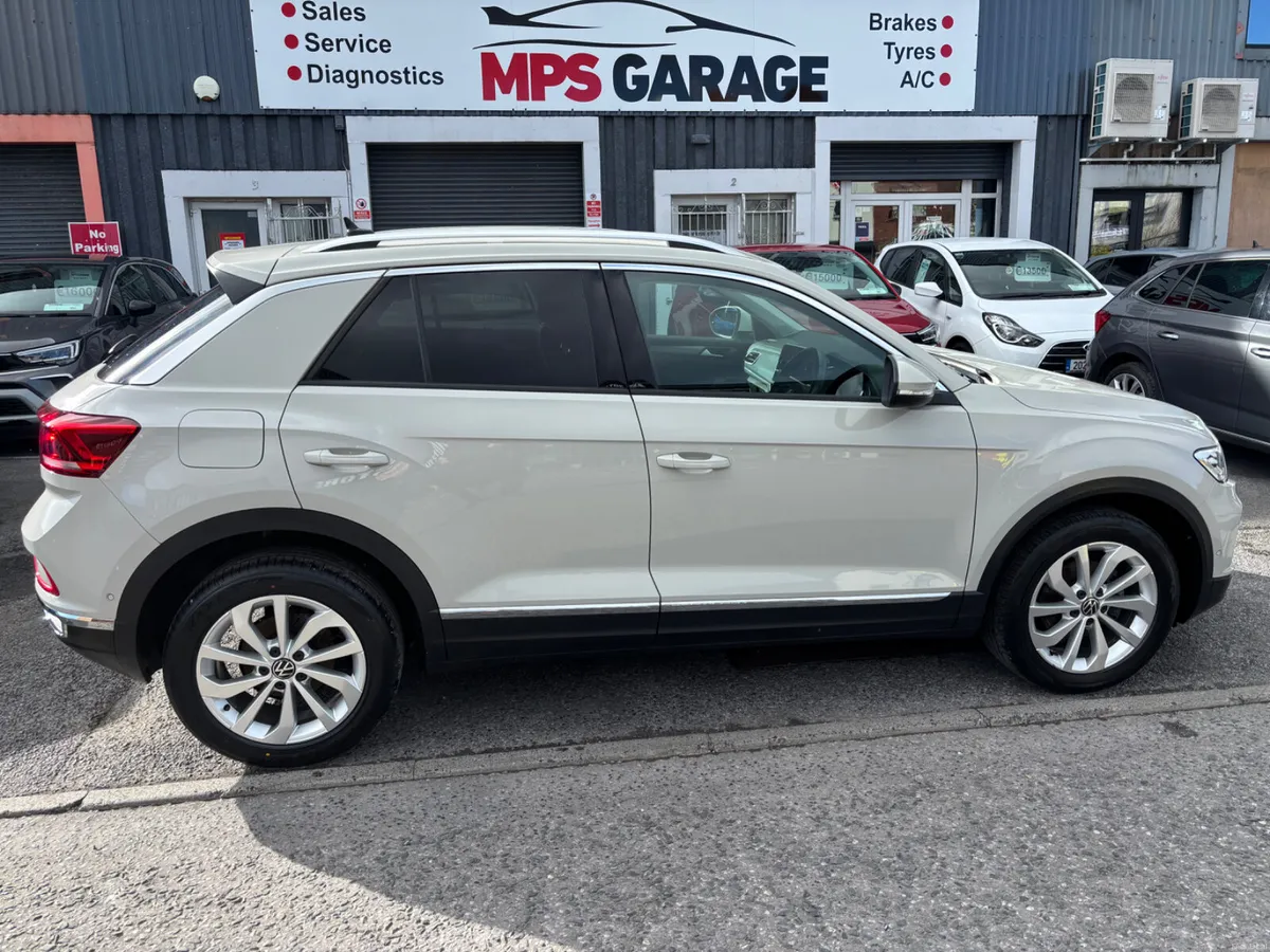 2023 Volkswagen T-Roc 1.5 TSI 150HP DSG STYLE!!! - Image 1