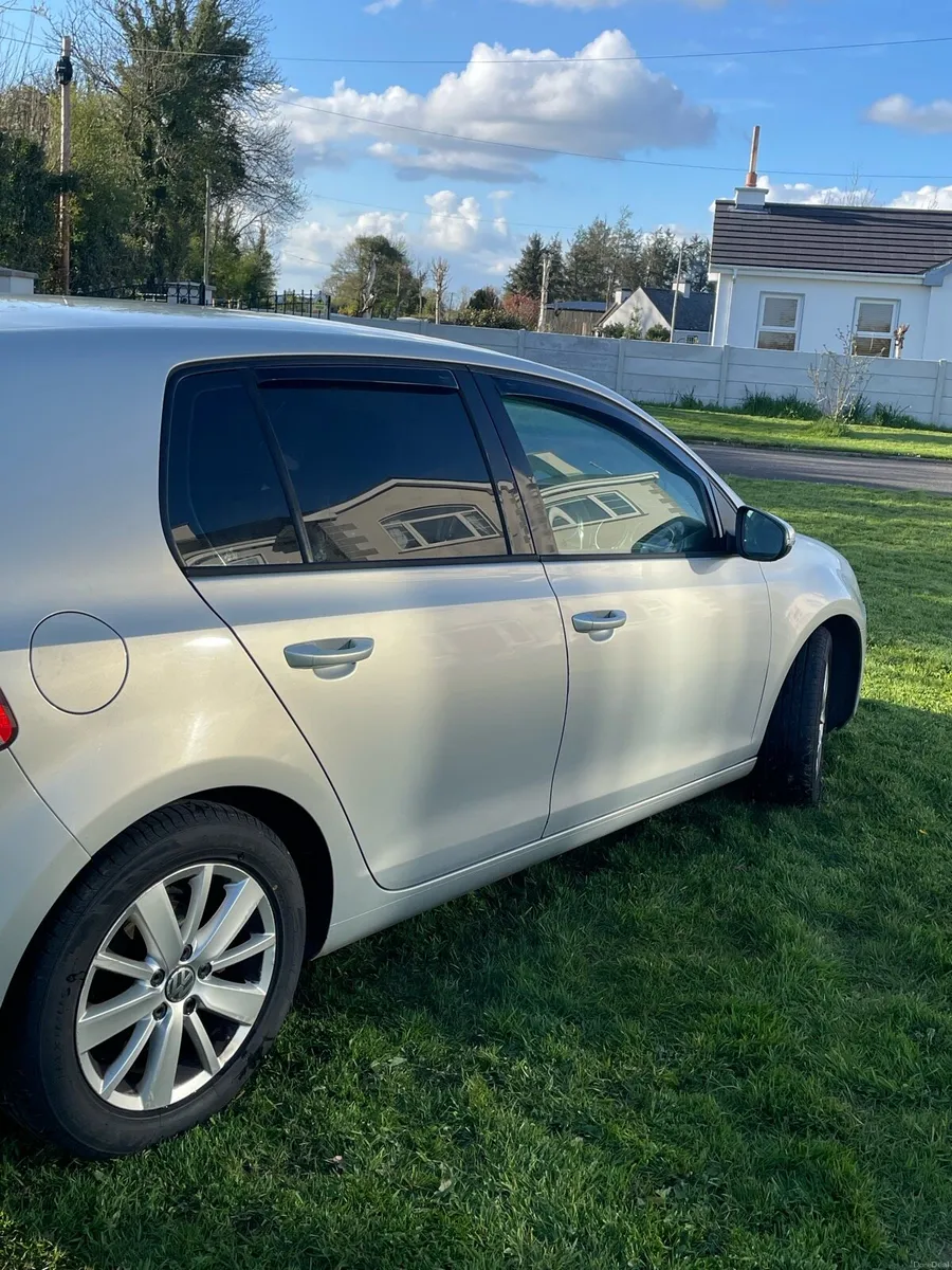 Volkswagen Golf 1.6 TDI Manual - Image 3