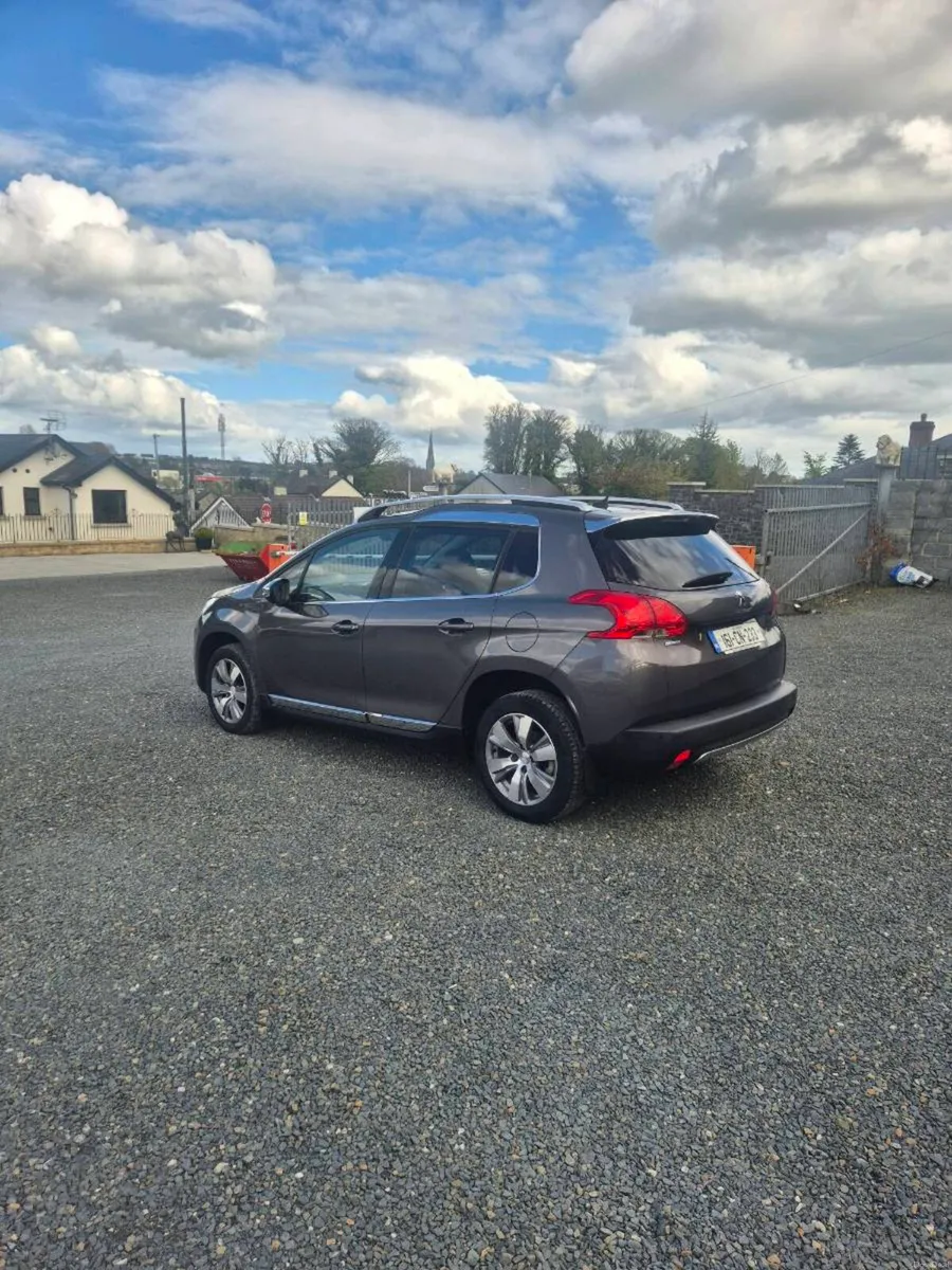 Peugeot 2008 - Image 3