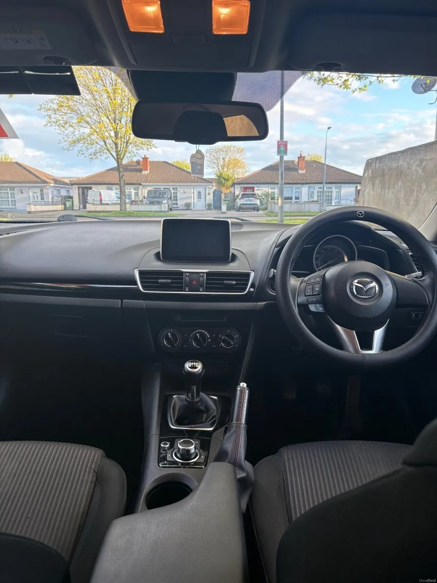 Mazda Mazda3 2015 - Image 3