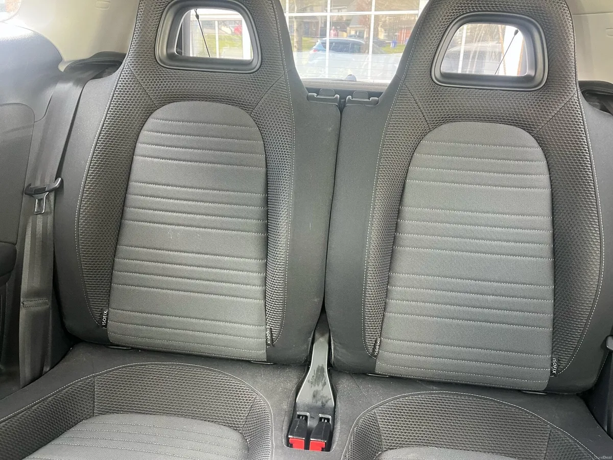 Volkswagen Scirocco 2012 1.4TSi - Image 4