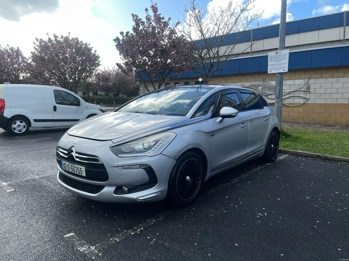 Citroën DS5 Hybrid4 D Sport Automatic Fresh NCT - Image 3