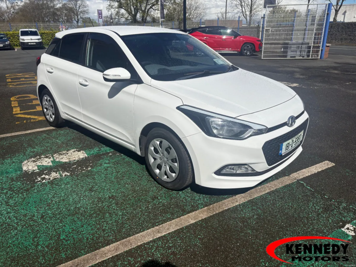 Hyundai i20 ACTIVE PETROL CLASSIC 5DR - Image 3