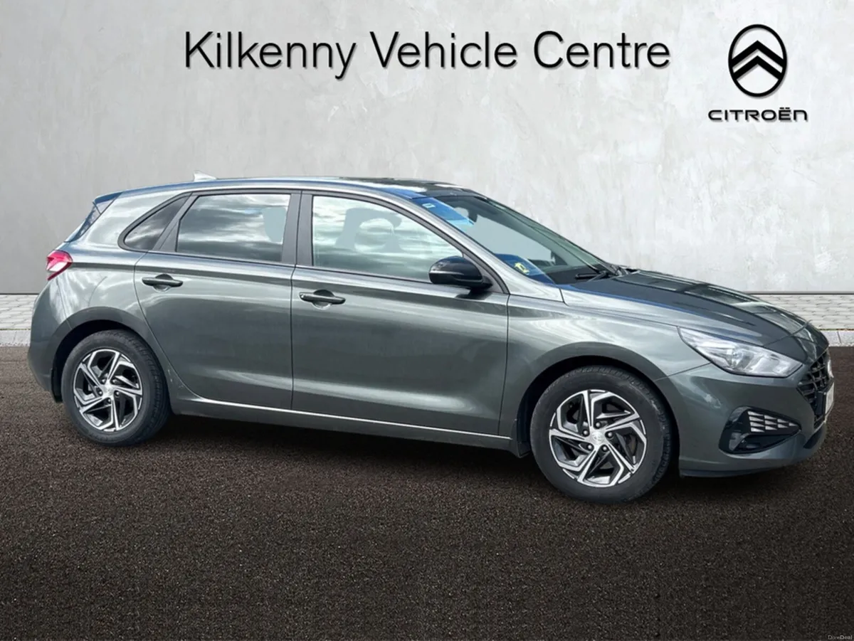 Hyundai i30 I 30 DELUXE 5DR - Image 3