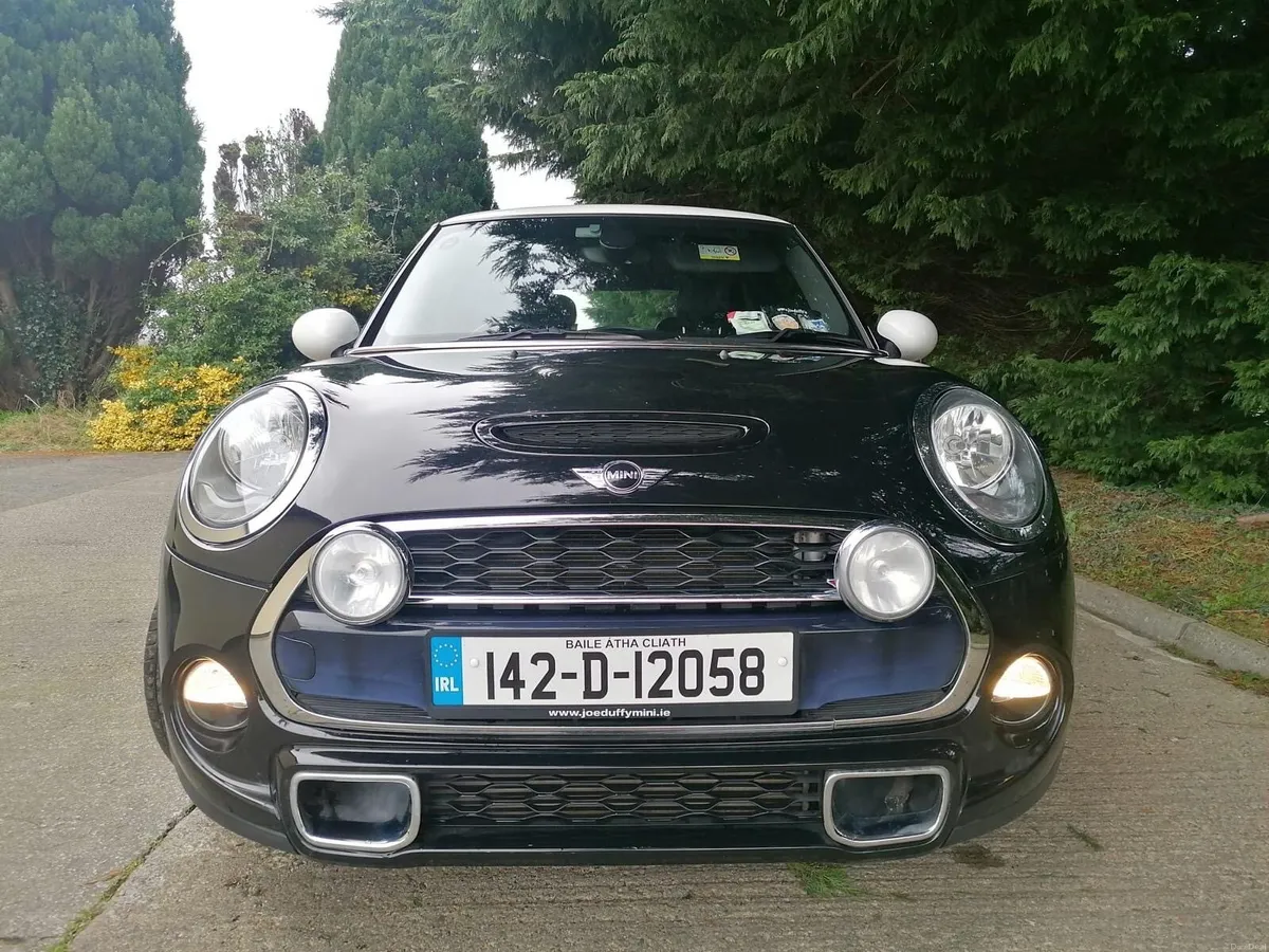 142 Mini Cooper Sport 2.0 D (Very Low Mileage) - Image 2