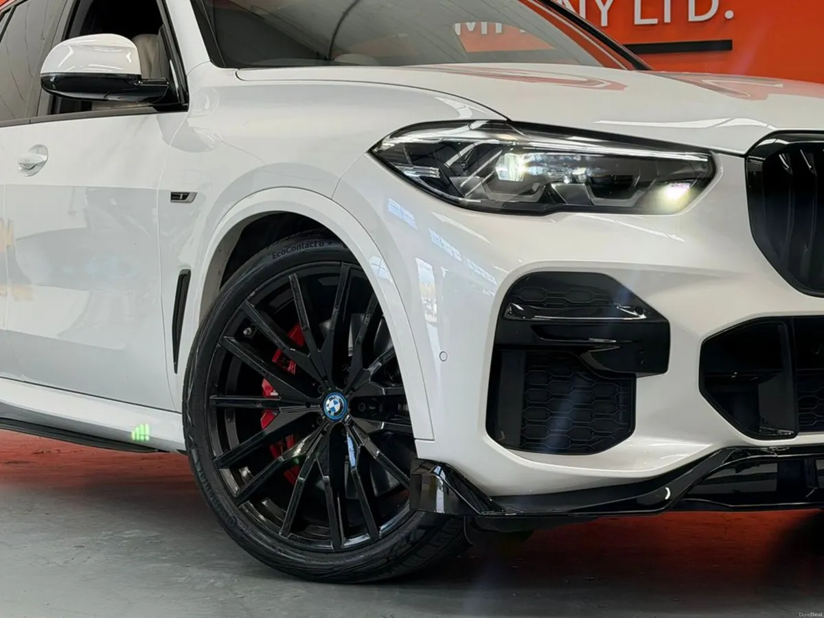BMW X5 XDRIVE45E M SPORT - Image 2