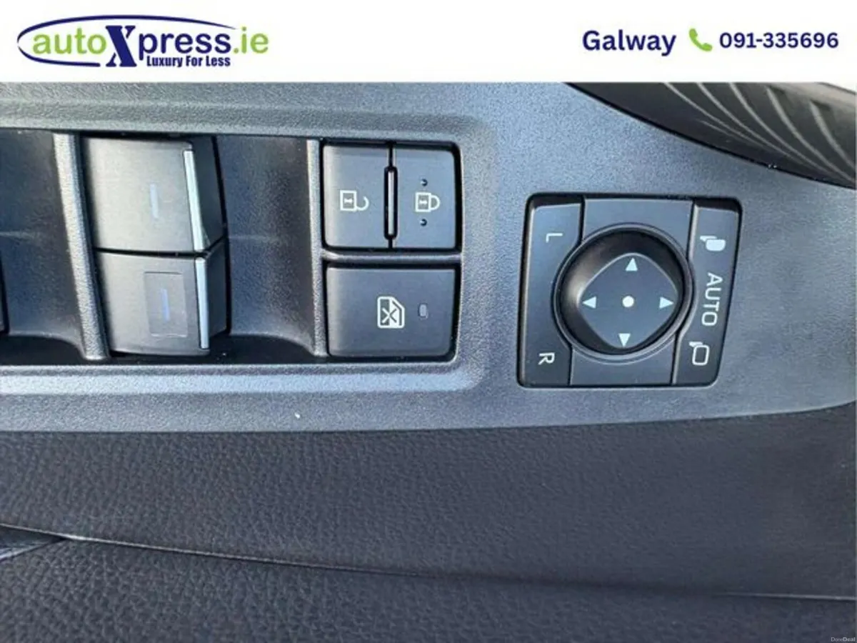 Toyota RAV4 HYBRID X **LOW KMS ** 4WD Automatic - Image 3