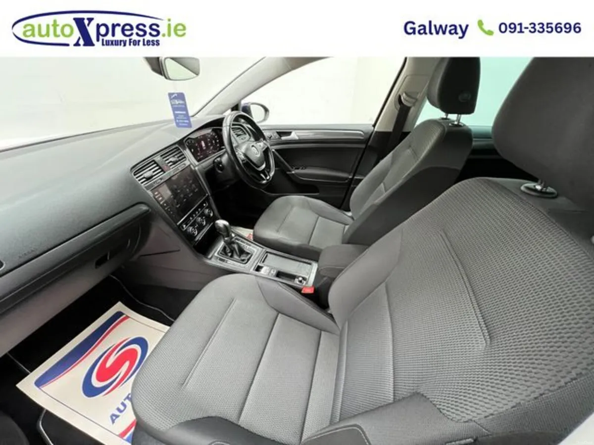 Volkswagen Golf 1.2 TSI Automatic, Reversing camer - Image 2