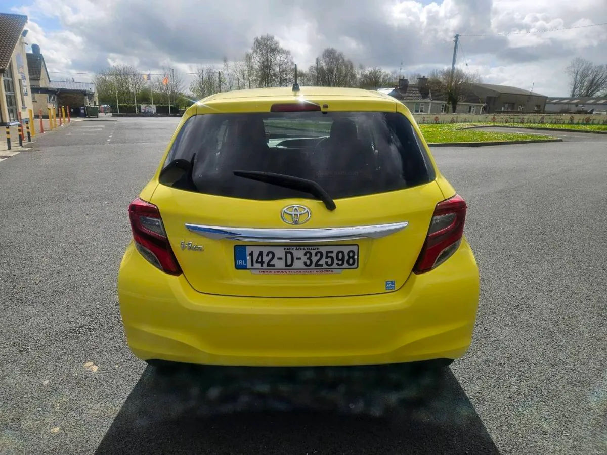 TOYOTA VITZ 1.0 AUTOMATIC - Image 4