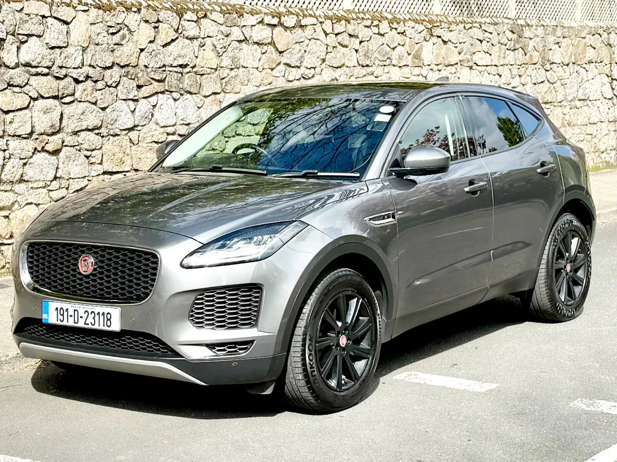 Jaguar E-Pace 2019!!! AWD 'S '!!!!AUTO!!PANROOF!! - Image 2