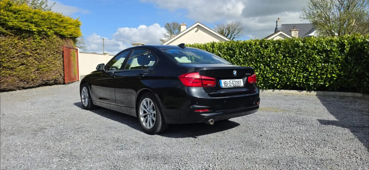 2016 BMW 3 series 318D Auto - Image 4