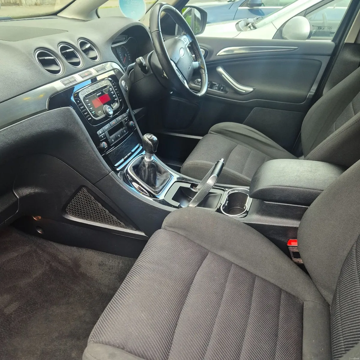 Ford S-Max 2013 - Image 1