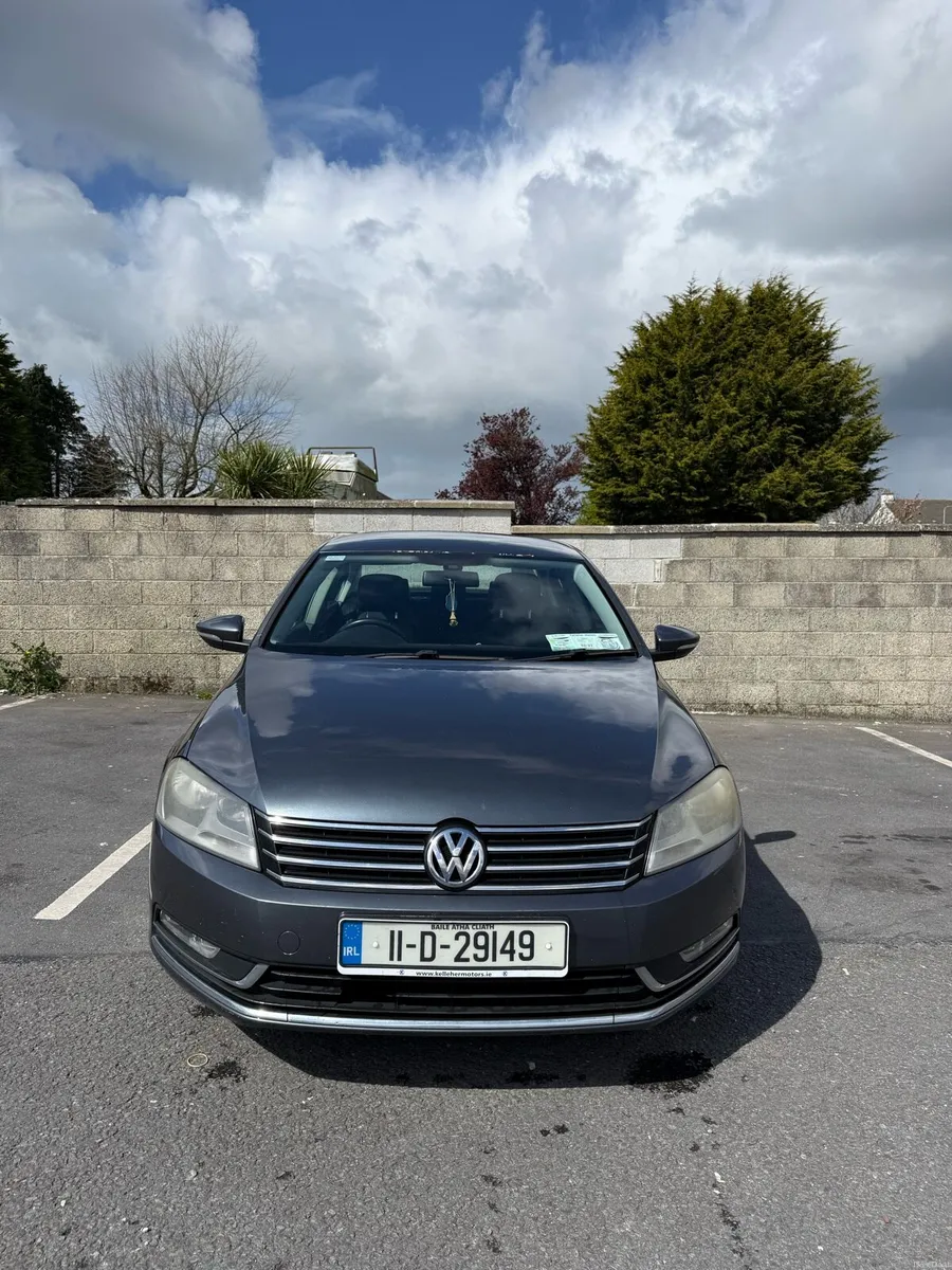Volkswagen Passat - Image 3