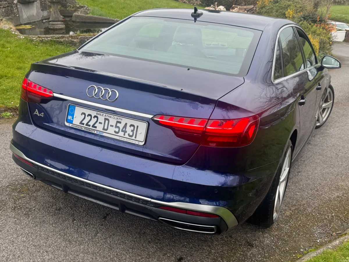 Audi A4 2022 Sline auto - Image 3