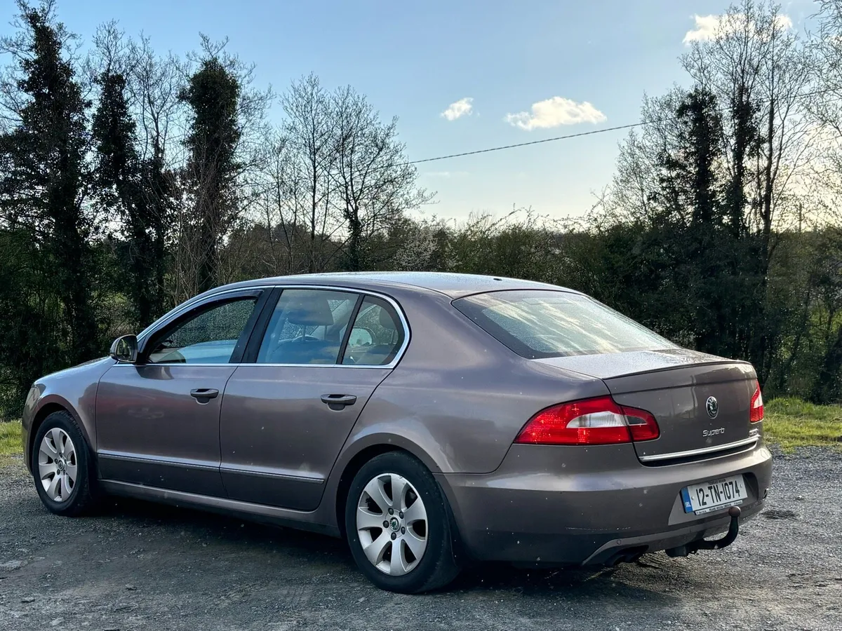 2012 Skoda Superb 1.6 diesel Greenline - Image 2