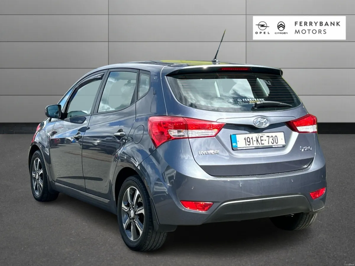 Hyundai ix20 DELUXE 5DR - Image 4
