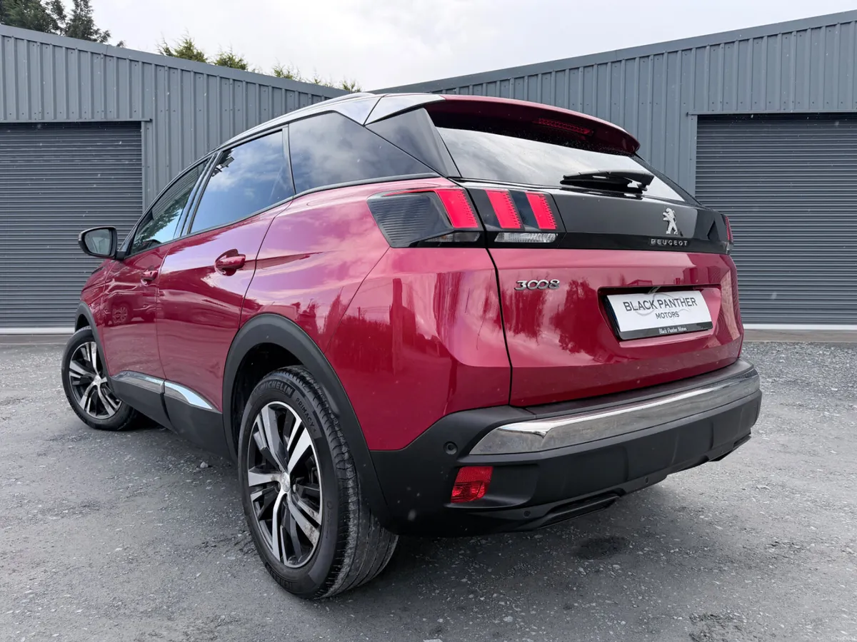 Peugeot 3008 182’ Allure AUTOMATIC/LOW MILEAGE - Image 3