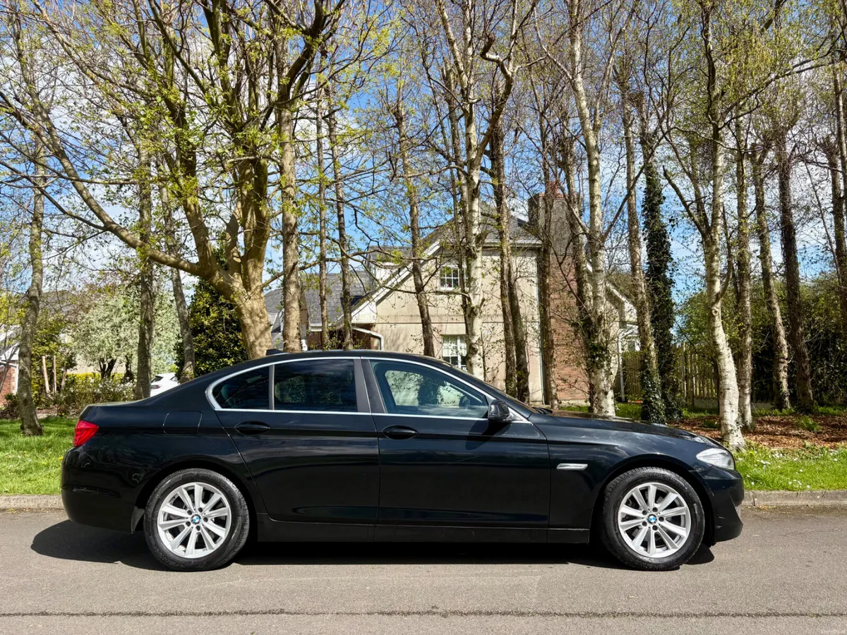 2010 BMW 5-Series ultra low kms new nct - Image 2