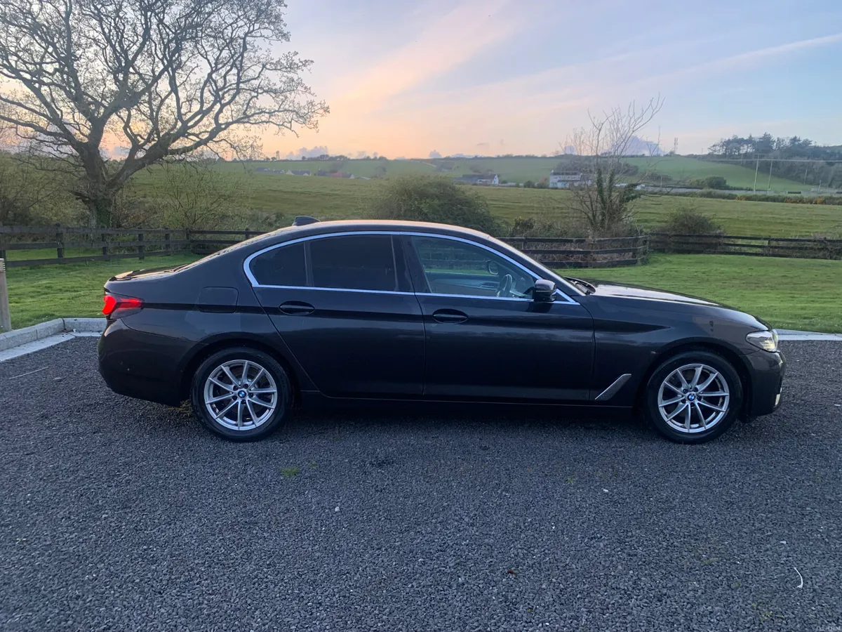 BMW 5-Series 2023. 520d - Image 1