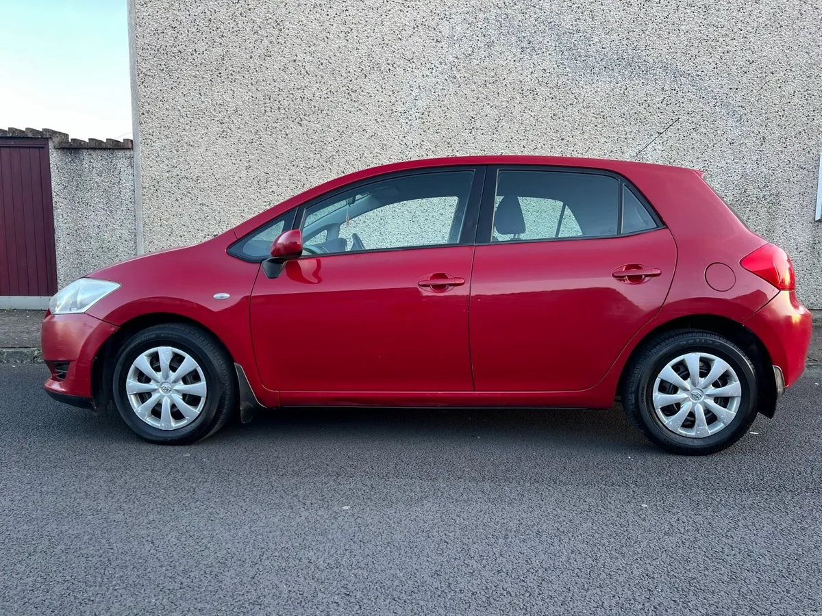 08 Toyota Auris 1.4 Petrol NEW Nct & Taxed - Image 4