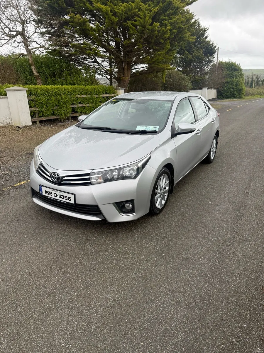 2016 Toyota Corolla D4D - Image 2