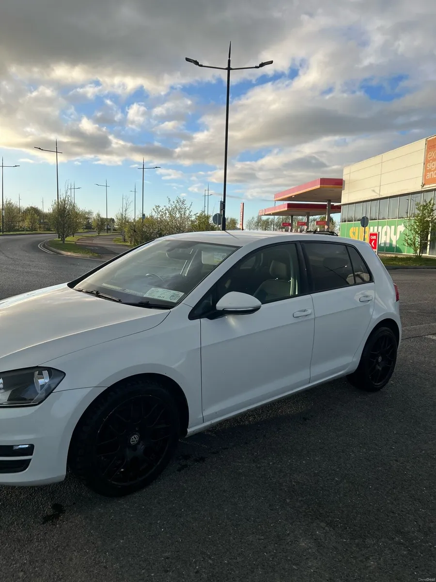 Volkswagen Golf, 1.6 Litre Diesel - Image 3
