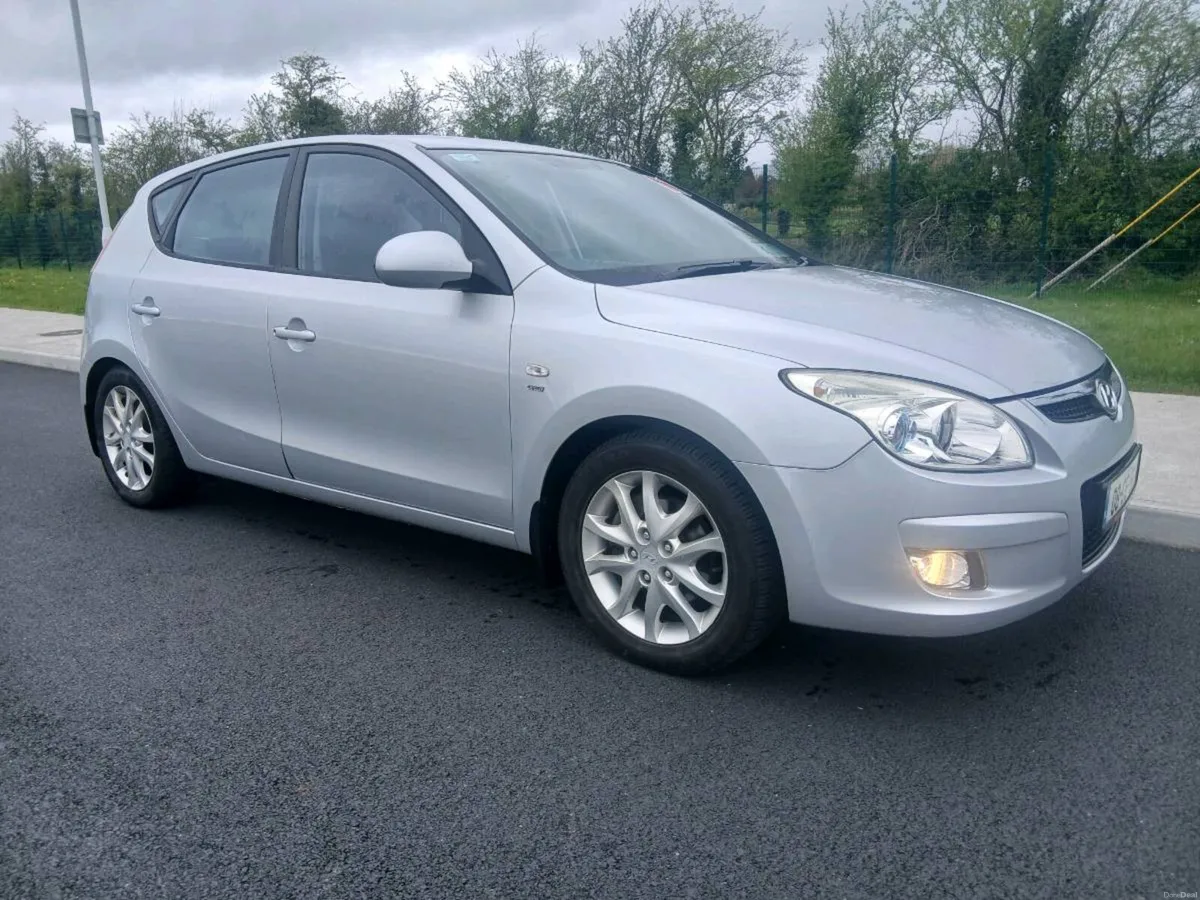 2008 HYUNDAI i30 1.6 CRDI - Image 1