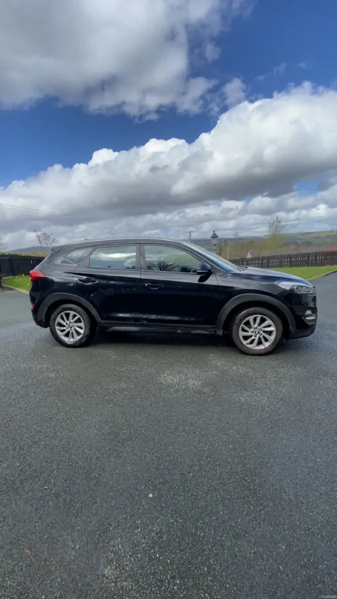 Hyundai Tucson 2017 - Image 2