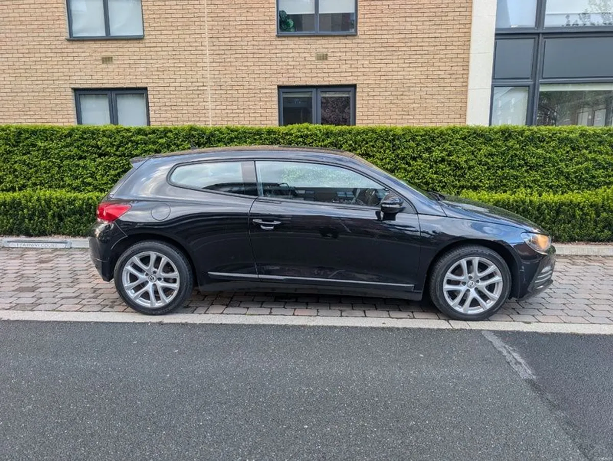 2009 VW Scirocco 2.0 TDI DSG NCT 04/27 CarPlay - Image 2