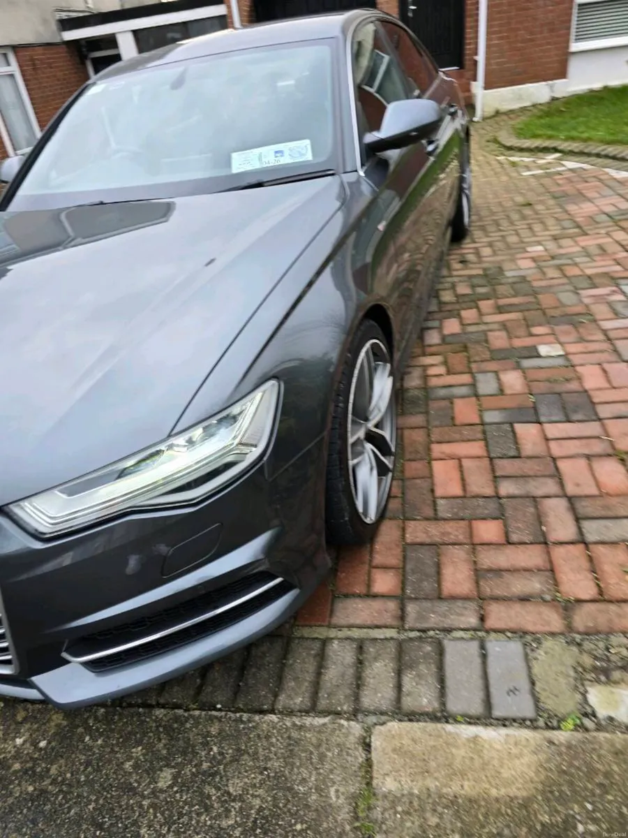 Audi A6 2015 - Image 2