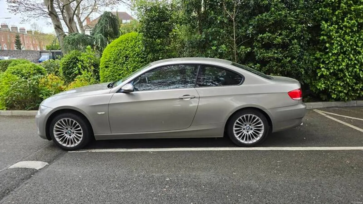 2007 Bmw 3-series - Image 2
