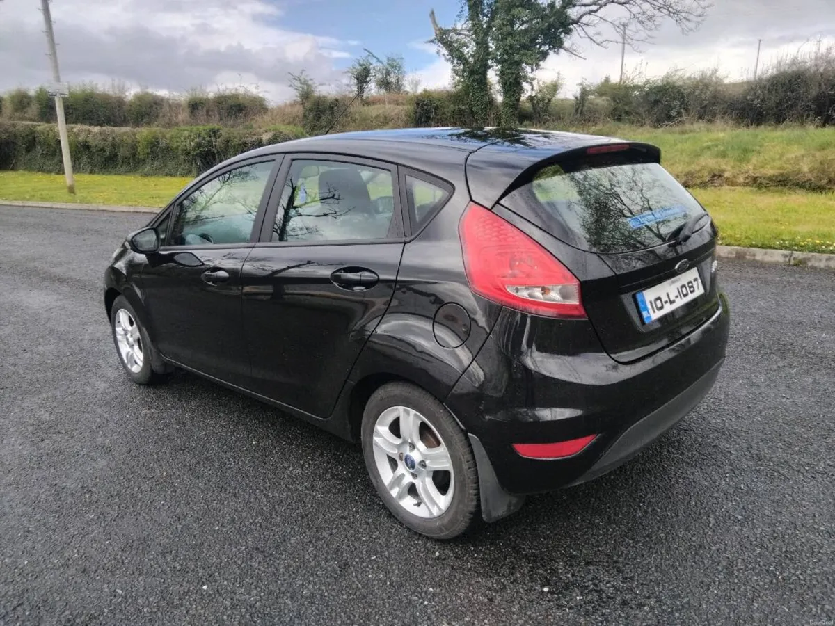 🚗🚗Ford Fiesta Low Kms🚗🚗 - Image 3